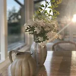 A Classic Summer House Atmosphere On Northern Mon * スタイ
