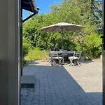 A Classic Summer House Atmosphere On Northern Mon 別荘 スタイ