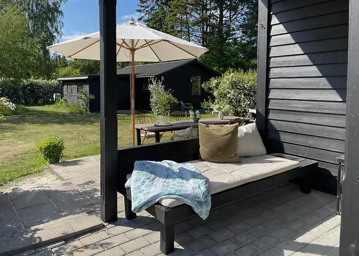 A Classic Summer House Atmosphere On Northern Mon