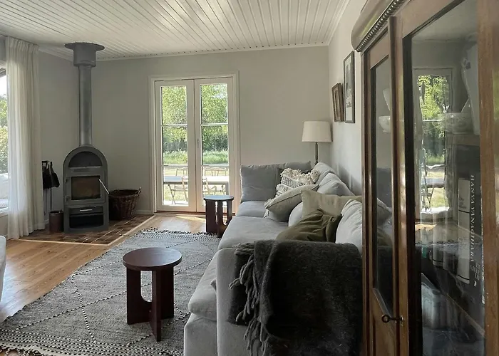 A Classic Summer House Atmosphere On Northern Mon * Stege